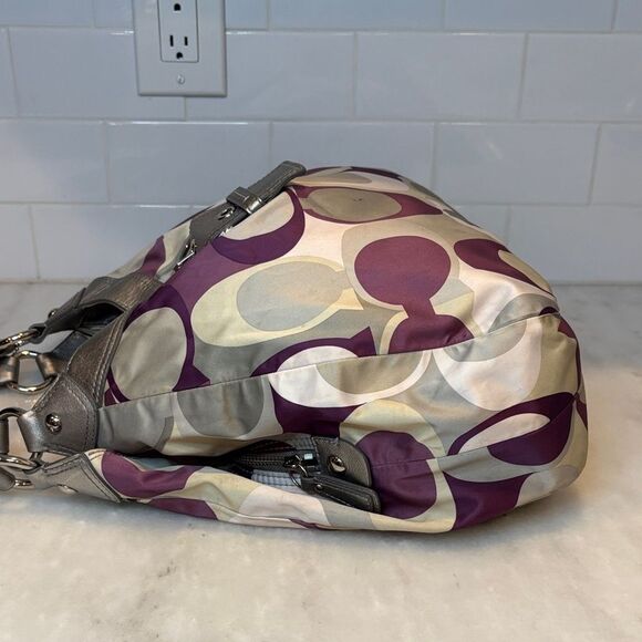 Coach Bag Purse Handbag soho Signature Satin Scarf Print Buckle Hobo XL Shoulder - Picture 10 of 16